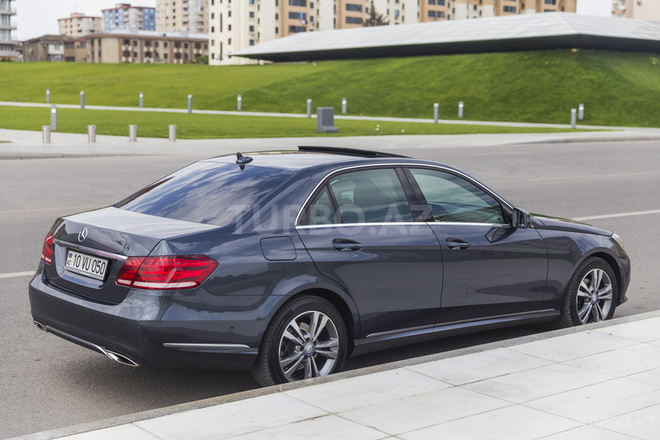 Mercedes E 200 2014, 52,000 km - 2.0 l - Bakı