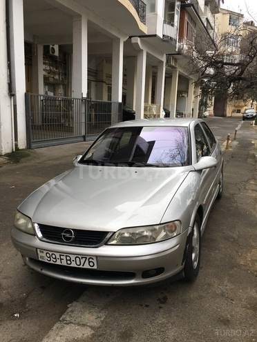 Opel Vectra 2001, 213,000 km - 1.6 l - Bakı