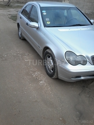 Mercedes C 220 2000, 2,300,000 km - 2.2 l - Bakı