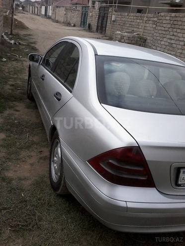 Mercedes C 220 2000, 2,300,000 km - 2.2 l - Bakı