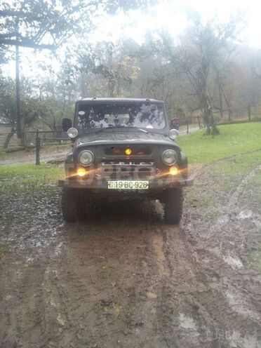 UAZ 469 1975, 1,254,000 km - 2.4 л - Astara