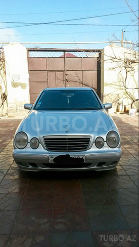 Mercedes E 220 2000, 344,000 km - 2.2 l - Bakı