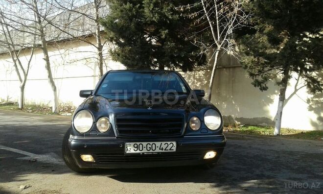 Mercedes E 320 1997, 320,000 km - 3.2 l - Bakı