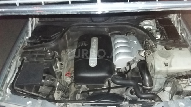 Mercedes C 220 1998, 255,600 km - 2.2 l - Bakı