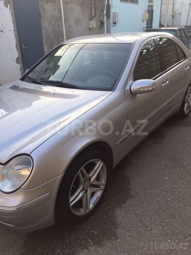 Mercedes C 240 2001, 217,000 km - 2.6 l - Bakı