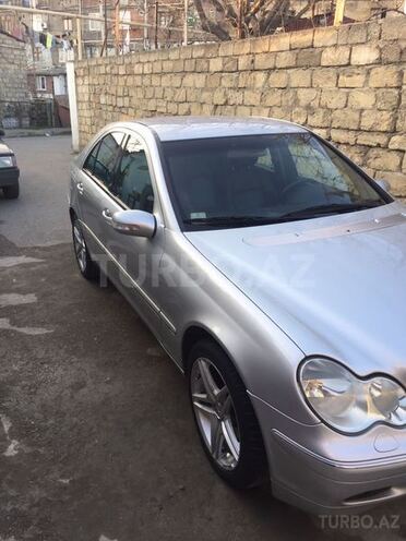 Mercedes C 240 2001, 217,000 km - 2.6 l - Bakı