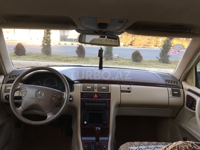 Mercedes E 320 1999, 390,000 km - 3.2 l - Gəncə