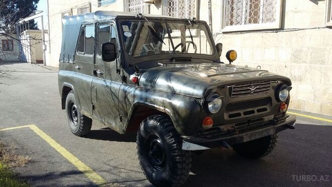 UAZ 469 1990, 140,000 km - 2.4 l - İmişli