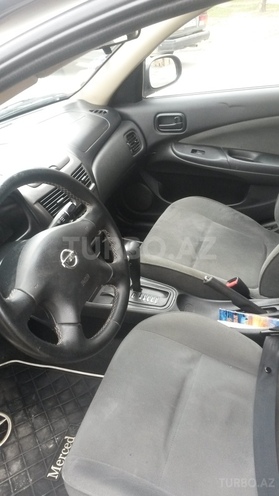 Nissan Sunny 2003, 175,000 km - 1.6 l - Bakı