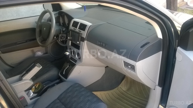 Dodge Caliber 2007, 178,000 km - 2.0 l - Zaqatala