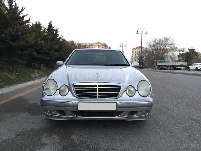 Mercedes E 240 2001, 127,027 km - 2.6 l - Bakı