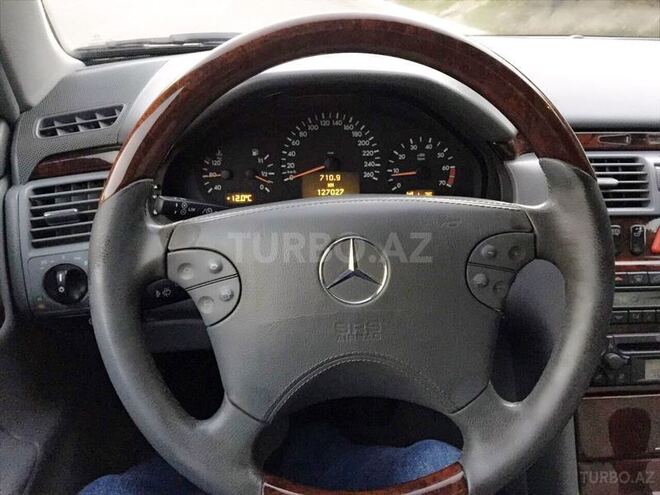 Mercedes E 240 2001, 127,027 km - 2.6 l - Bakı