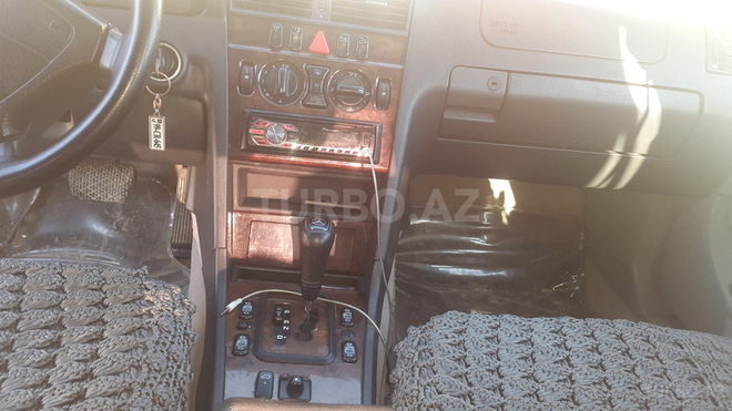 Mercedes C 230 2000, 192,000 km - 2.3 l - Şamaxı