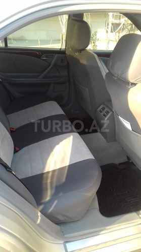 Mercedes E 200 2002, 245,000 km - 2.0 l - Bakı