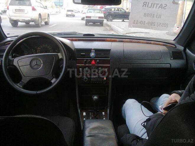 Mercedes C 220 1998, 354,000 km - 2.2 l - Bakı
