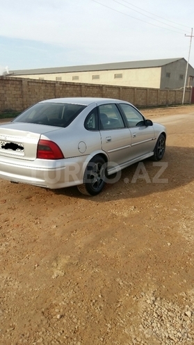 Opel Vectra 2000, 315,000 km - 1.6 l - Bakı