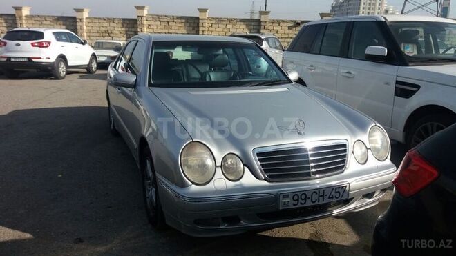 Mercedes E 240 1999, 171,320 km - 2.4 l - Bakı
