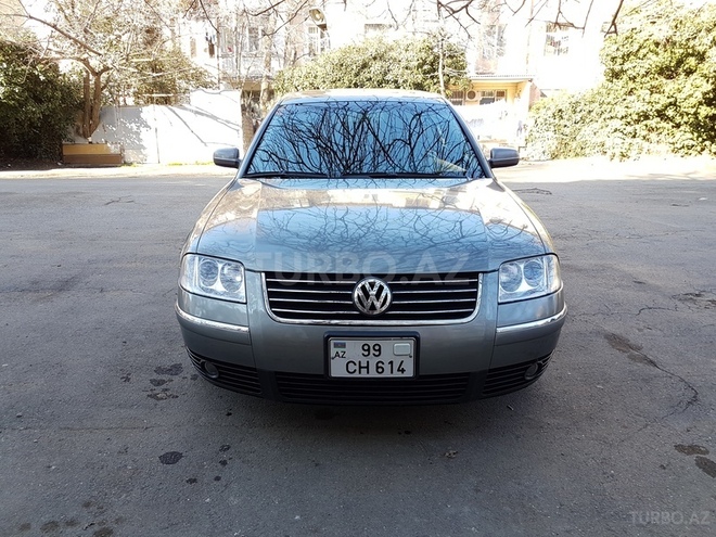 Volkswagen Passat 2003, 290,000 km - 1.8 l - Bakı