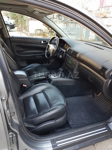 Volkswagen Passat 2003, 290,000 km - 1.8 l - Bakı