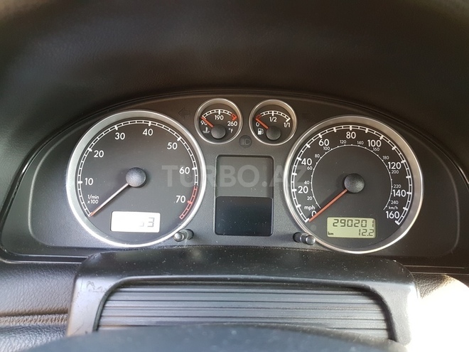 Volkswagen Passat 2003, 290,000 km - 1.8 l - Bakı