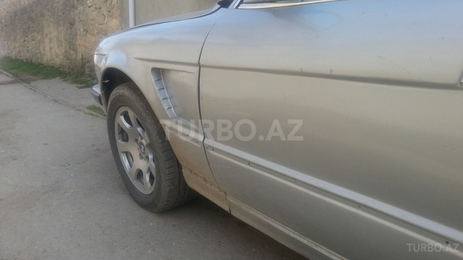 BMW 520 1988, 350,000 km - 2.0 l - Bakı