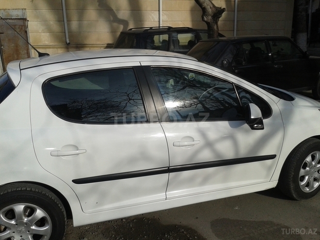 Peugeot 207 2008, 67,000 km - 1.6 l - Bakı