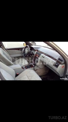 Mercedes E 240 1997, 25,000 km - 2.4 l - Bakı