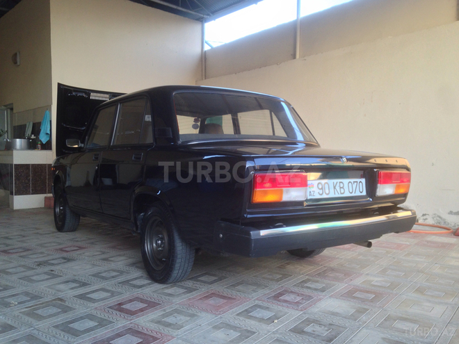 LADA (VAZ) 2107 2011, 108,500 km - 1.6 l - Samux