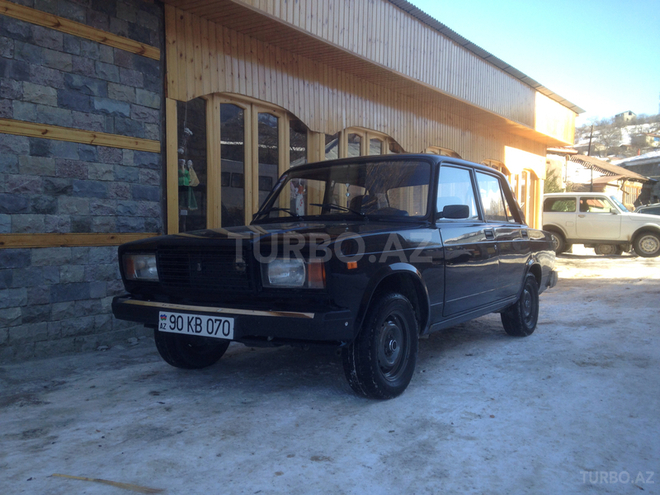 LADA (VAZ) 2107 2011, 108,500 km - 1.6 l - Samux