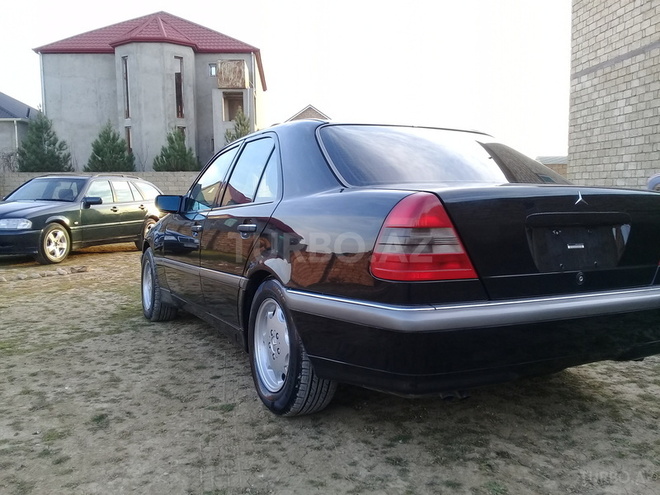 Mercedes C 230 1999, 140,000 km - 2.3 л - Bakı
