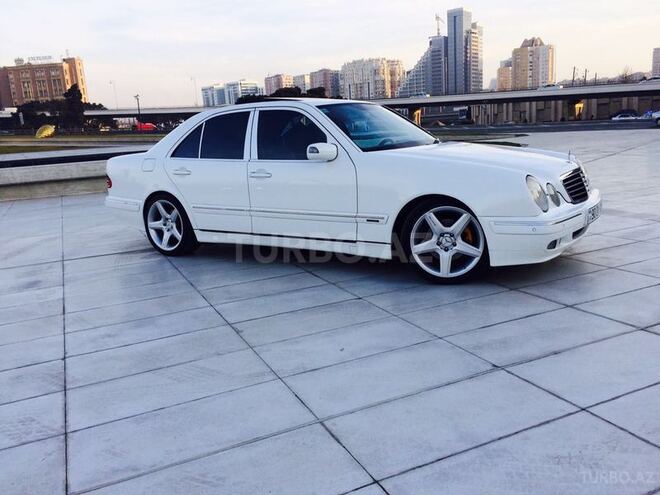 Mercedes E 320 2000, 163,000 km - 3.2 l - Bakı