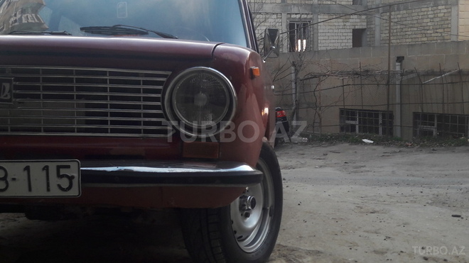LADA (VAZ) 21011 1974, 950,000 km - 1.5 l - Bakı