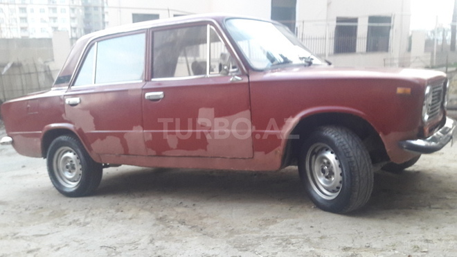 LADA (VAZ) 21011 1974, 950,000 km - 1.5 l - Bakı