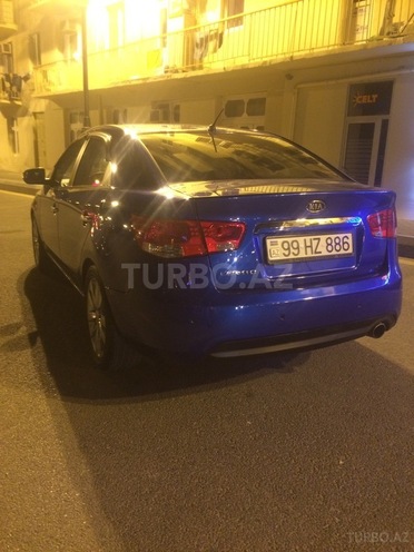 Kia Cerato 2009, 137,500 km - 2.0 l - Bakı