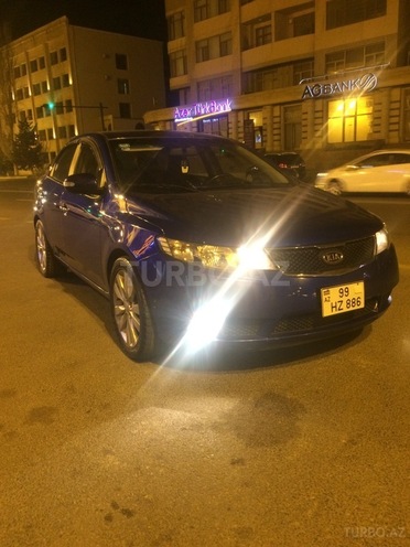 Kia Cerato 2009, 137,500 km - 2.0 l - Bakı
