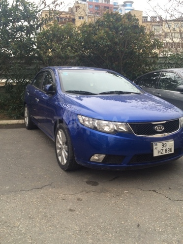 Kia Cerato 2009, 137,500 km - 2.0 l - Bakı