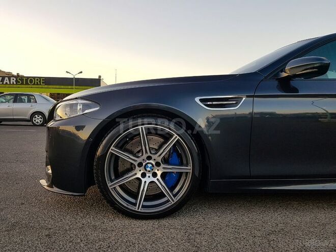 BMW M5 2014, 61,000 km - 4.4 l - Bakı