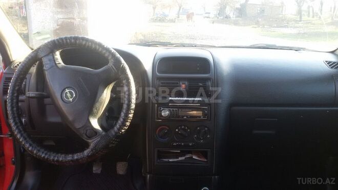 Opel Astra 1999, 299,000 km - 1.6 l - Neftçala