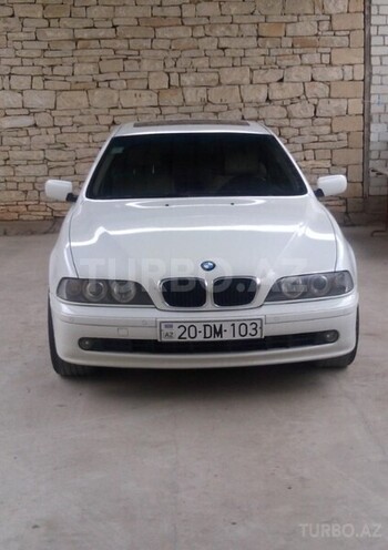BMW 530 2002, 330,000 km - 3.0 l - Tovuz