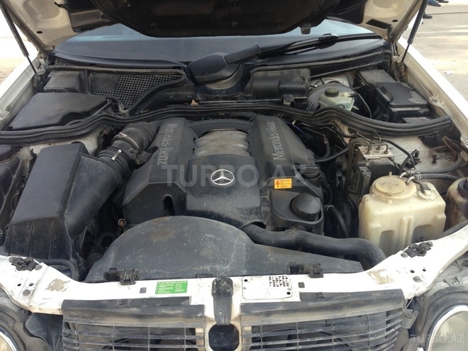 Mercedes E 240 1998, 346,000 km - 2.4 l - Bakı