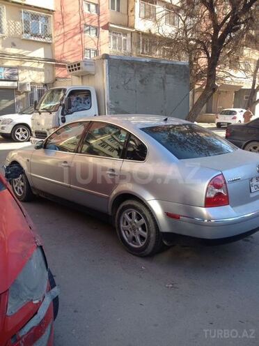 Volkswagen Passat 2000, 290,000 km - 1.8 l - Bakı
