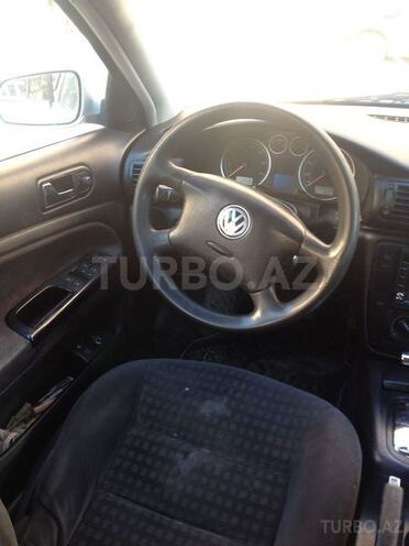 Volkswagen Passat 2000, 290,000 km - 1.8 l - Bakı
