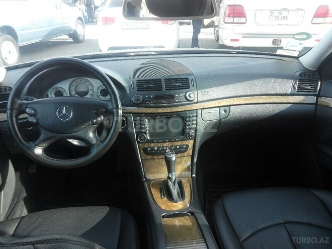Mercedes E 350 2007, 104,000 km - 3.4 l - Bakı