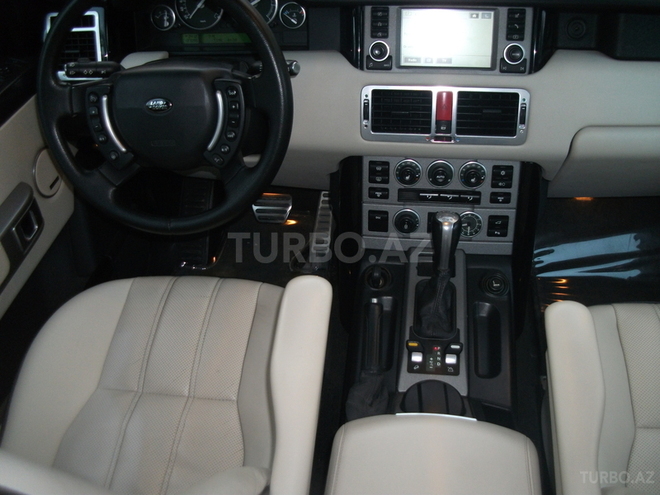 Land Rover Range Rover 2006, 130,000 km - 4.2 l - Bakı