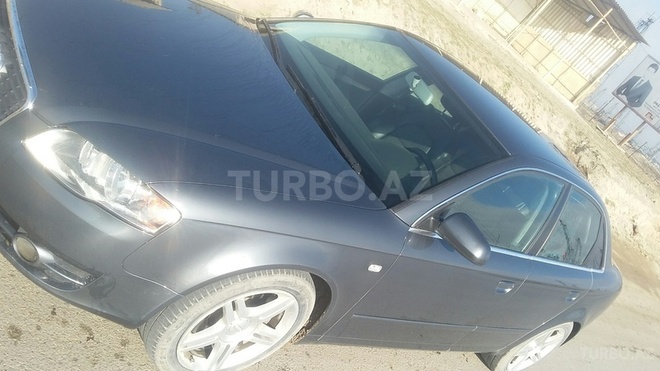 Audi A4 2005, 2,220,000 km - 2.0 l - Bakı