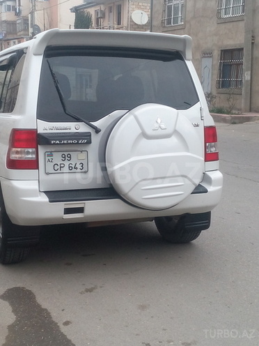 Mitsubishi Pajero io 2001, 154,000 km - 2.0 l - Bakı