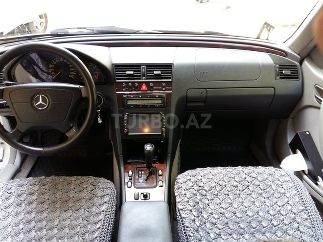 Mercedes C 200 1999, 251,000 km - 2.0 l - Bakı