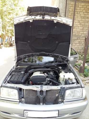 Mercedes C 200 1999, 251,000 km - 2.0 l - Bakı
