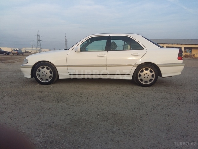 Mercedes C 230 1998, 217,400 km - 2.3 l - Sumqayıt