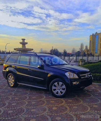 Mercedes GL 320 2007, 138,000 km - 3.2 l - Bakı